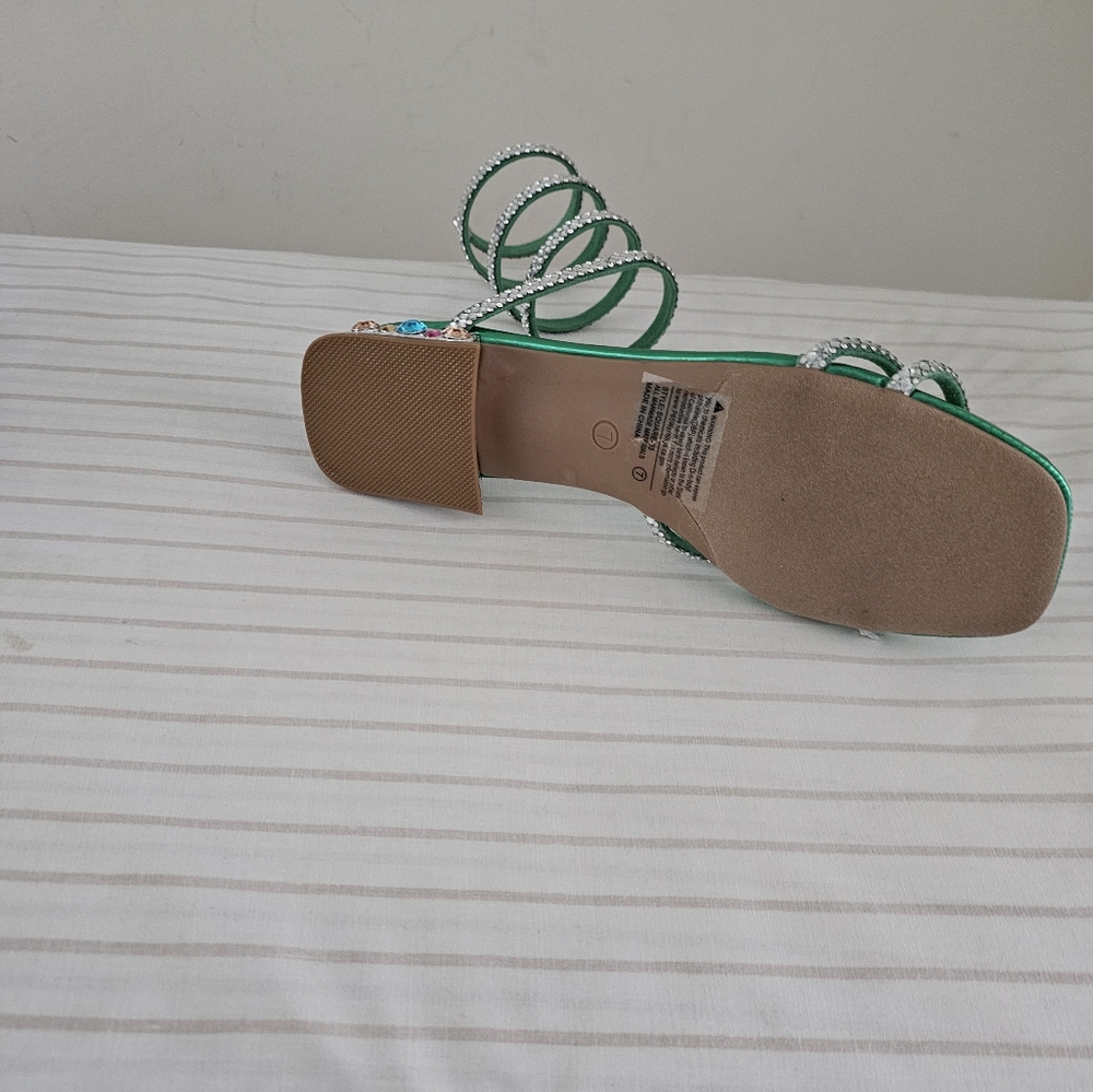 Sandals - Picture 3 of 3